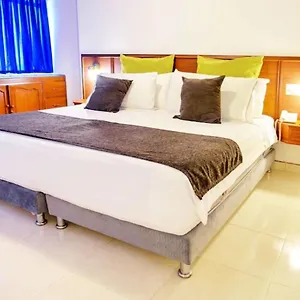 Hotel Thama ***