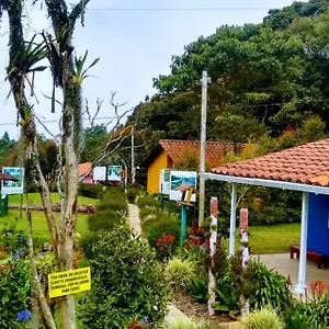 Santaelena -chalets De Montaña- Santa Elena (Antioquia)