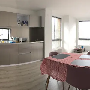 Apartamento Penthouse Con Vista A Cerros.