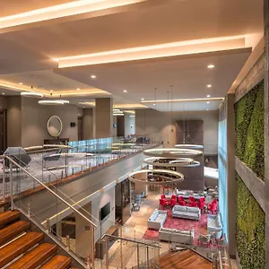 Hilton Garden Airport **** Богота